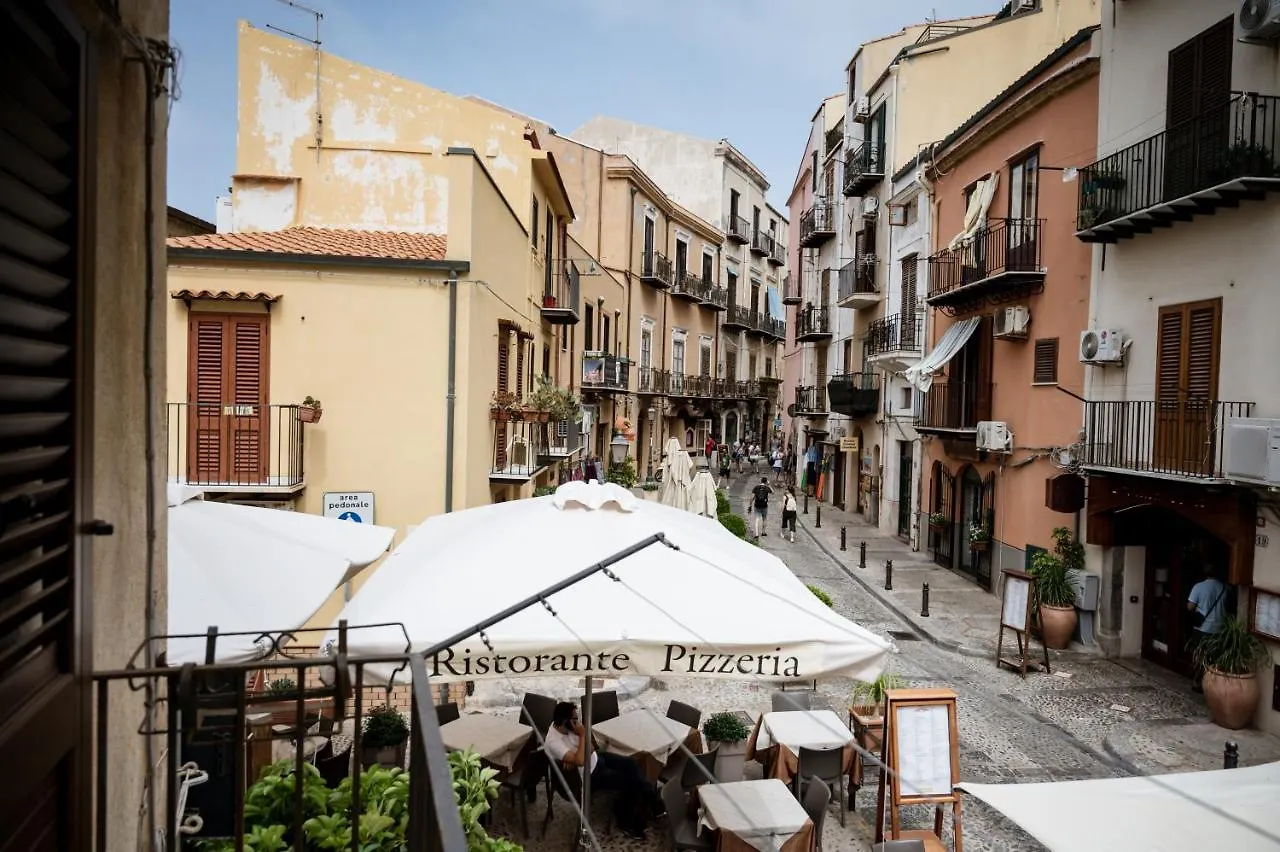 Bastione Apartment Cefalu Italy